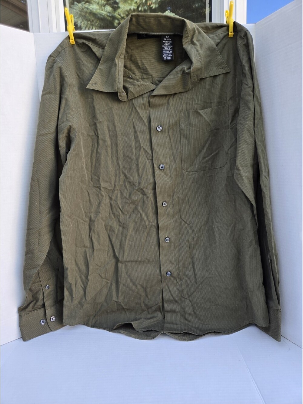 Van Heusen Men's Long Sleeve Button-Up Shirt